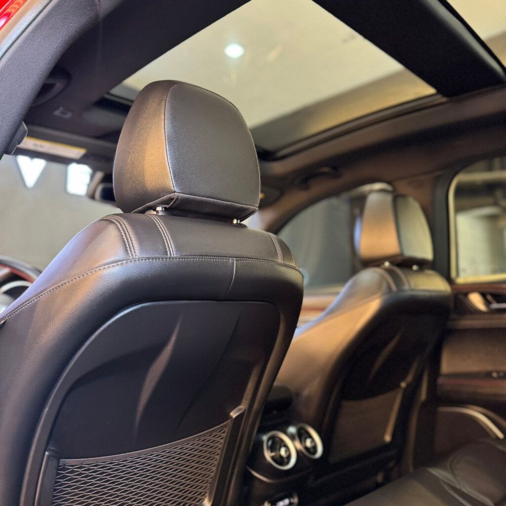 Alfa Romeo Stelvio Estrema año 2023 (CP0277)